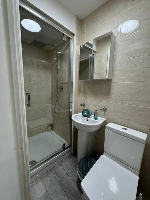 Cozy Apartment - 5 Min From Camden Market Hw7 London Luaran gambar